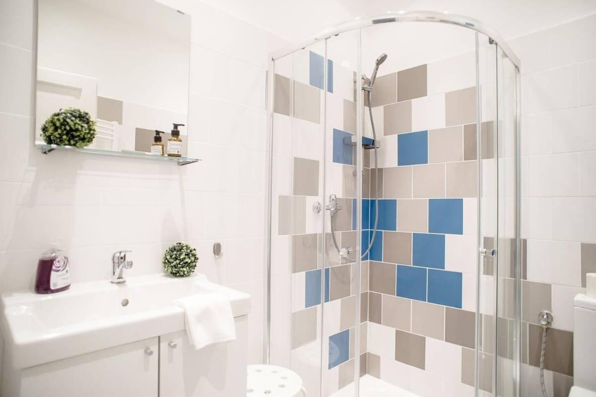 Cute, New And Modern Apartment In The Center بودابست المظهر الخارجي الصورة
