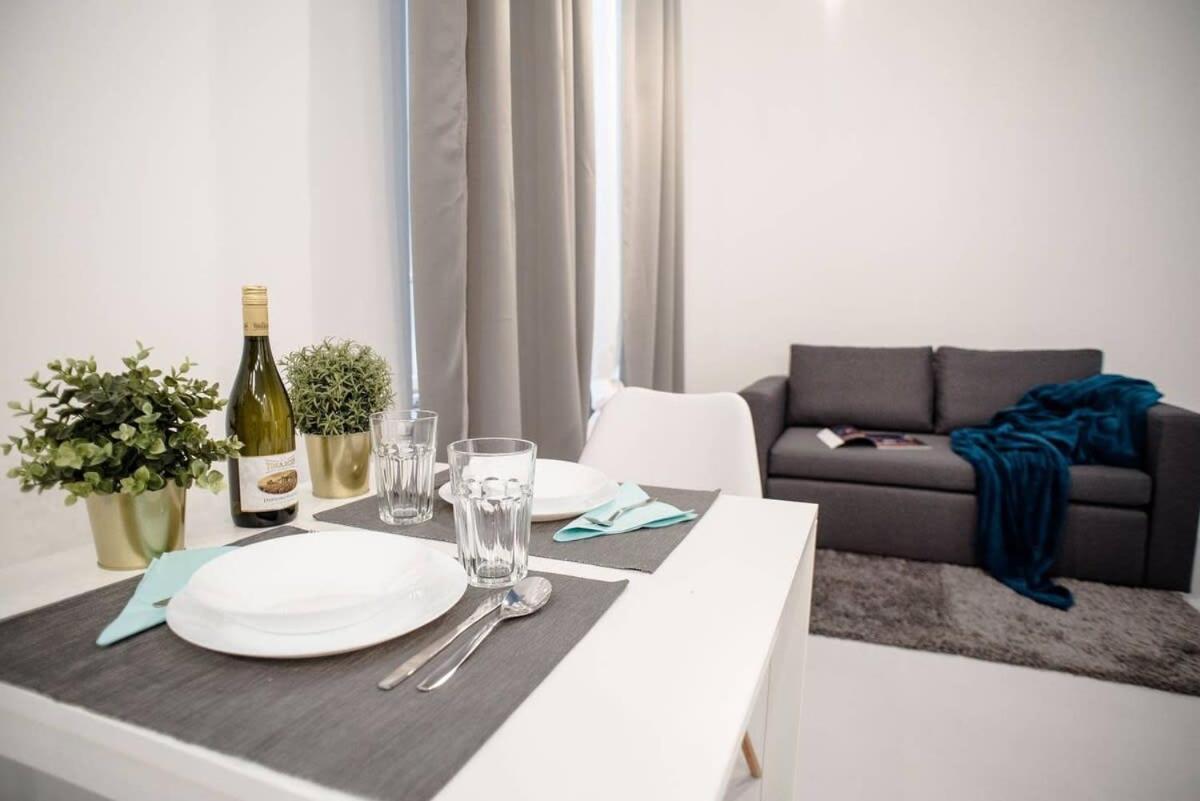 Cute, New And Modern Apartment In The Center بودابست المظهر الخارجي الصورة